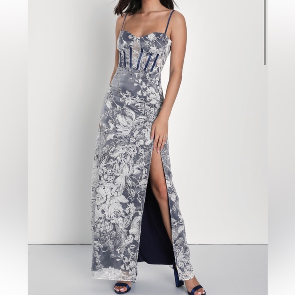 Lulus Classical Charisma Dress